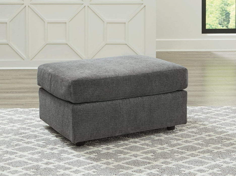 Stairatt Ottoman